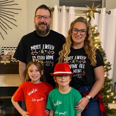 StephWestPaints's profile picture. Wife, Mom, artist, stylist, DIYer, lover of life