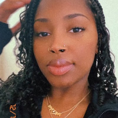 Josieluv123's profile picture. 