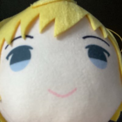 adoreshoya_'s profile picture. felt silly :3