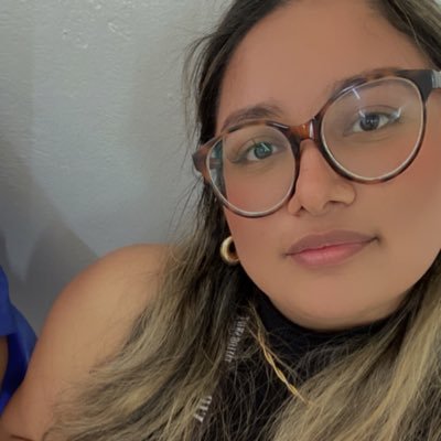 alexacovat's profile picture. (｡・ｗ・｡)