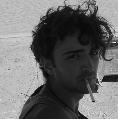 mia madre è sarda,mio padre pugliese,io sono nato a torino, e vivo nelle marche