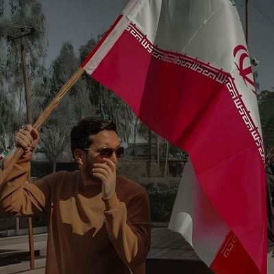 earlessAmin's profile picture. بسیار ظالم و جاهل