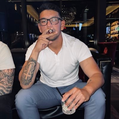 carloss_xm's profile picture. 25