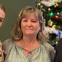 Dawn Benson (@dawnbenson8) Twitter profile photo