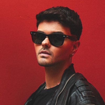 Heey, aquí podrás encontrar información y novedades actualizadas sobre Abraham Mateo 🪐 INS👁️MNI👁️, ¡nuevo álbum ya disponible!