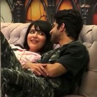 charmastic (@charmastic44) 's Twitter Profile