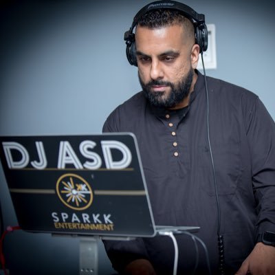 🎧 DJ ASD @SparkkDJs                      💥 Wedding & Club DJ                                📩 Bookings: DJASD@SparkkEntertainment.ca