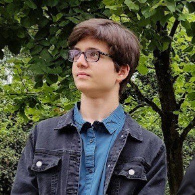 EfranFF's profile picture. Computer Engineer | Student of a dual degree in Computer Science and Data Engineering at UniOvi