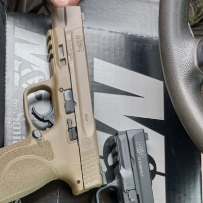 krisglenn77's profile picture. 