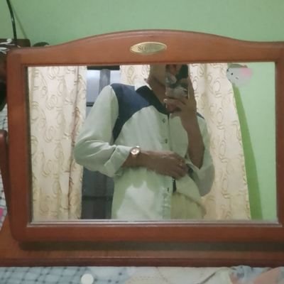 poppiehades's profile picture. if you know me stfu|19
@hades_wy