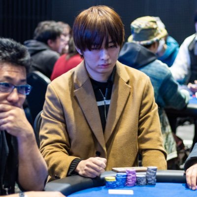 poker player (NLHE/ Mix game)♠️KINGS柏でディーラーしてました