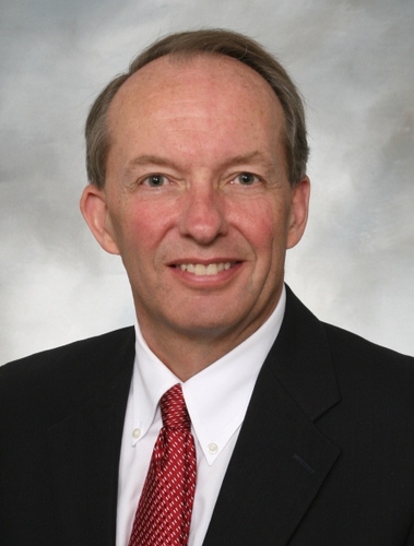 Retired, President & CEO-Hoover Presidential Foundation, Certified Association Executive (CAE), Hawkeye and STL Cardinals fan, married way over my head.....