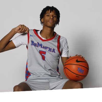 6’7 wing at Dematha Catholic Highschool ‘25 *Only Account* instagram: iamcolebowser