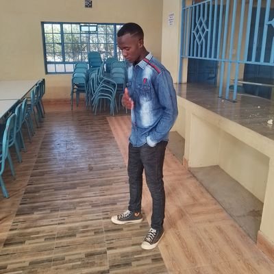 Manchester united diehard fan😁
shoot to kill