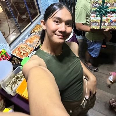 heyours11's profile picture. 