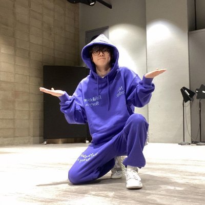 she/they ; the chaser enthusiast and a degree in jukyuism