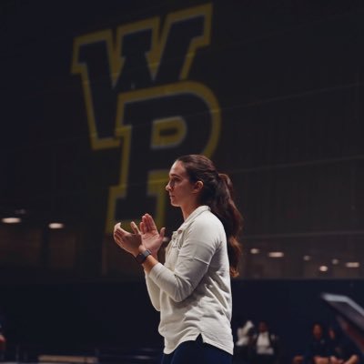 Head Women’s Volleyball Coach at William Penn University | @WPU_Volleyball | MVCVB Alum | KCMO | stay liquid 🐝