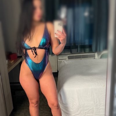 Your sultry Lady next door, lover of all things Kinky. A Foot Fetishist. A Queen. Good beta boys and cucks bring Me great pleasure | Meet Me wecuckyou@proton.me