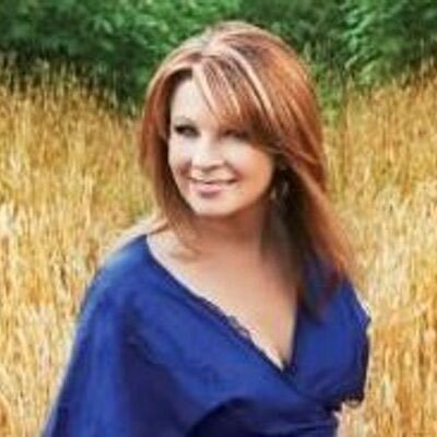 The OFFICIAL Patty Loveless Twitter Page
