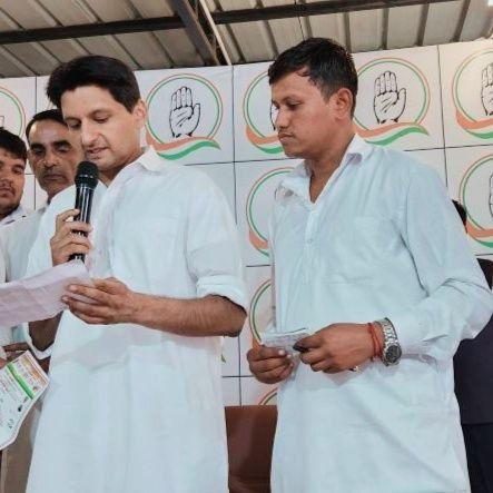 @DeependerSHooda दीपेंद्रवादी
इस वर्ष हमारा एक ही लक्ष्य एक ही सपना 2024 मैं शपथ ग्रहण समारोह चंदीगढ़ राजभवन में होगा CM भाई @DeependerSHooda @TeamDeepender