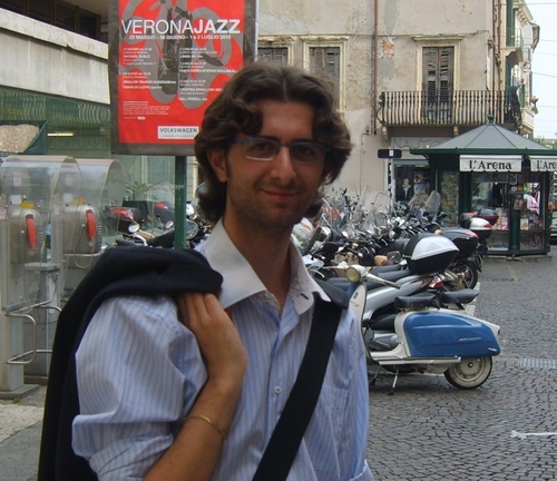 Professor at Université Claude Bernard Lyon1 & ICAR (UMR 5191). Interested in telecollaboration, CMC and language learner autonomy