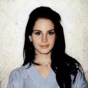 Lana Del Rey•Taylor Swift •Billie Eilish•Ariana Grande  | fa🐐DNI |unfollow/block me = I own you
 | spreading positive ✨️💖 |