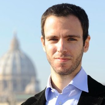 Journaliste franco-italien spécialiste de l'Eglise et du Vatican.