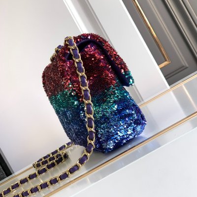 Our factory produce and sell various luxury fashion shoes,bags, Clothes, Jewelries,Caps, Scarves,Belts etc.