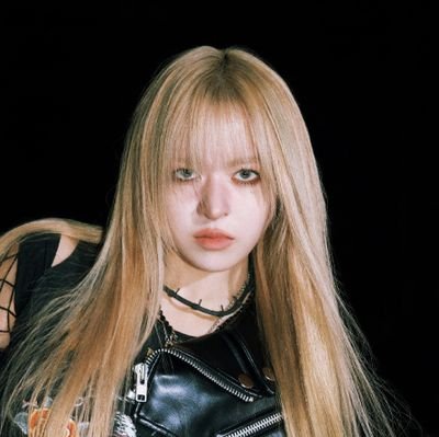 y26q5's profile picture. fuck off