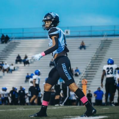 izzy_official15's profile picture. 6'2|170lbs|WR&DB|HS Varsity @BWoodBucsFB | SG @BWood_Hoops |C/O 2025 | Track HJ - 6’8| 979-379-8383 |israelwill066@gmail.com