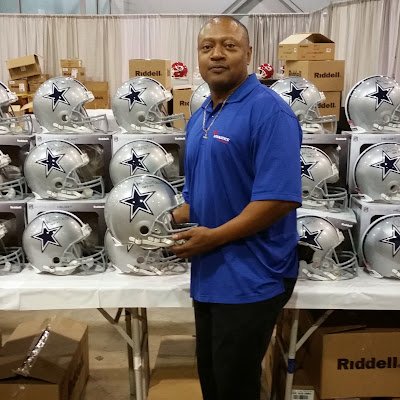 CurtisBevHills's profile picture. Autistic