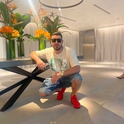 _iGoDeepa's profile picture. No Filter....