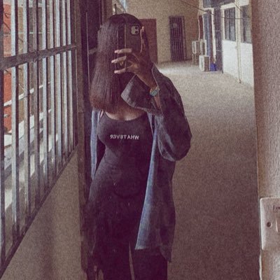 MImbufe's profile picture. Medical student🩺 || Liverpool 🔴