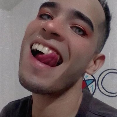 The_Vampire_'s profile picture. XXX Freak, Vampires, Rock, Pop, Goth. Stalker, Witches. Gay. Si no soportan porno, no me sigan. Mencionen si me siguen, Twitter no me avisa. #Queer