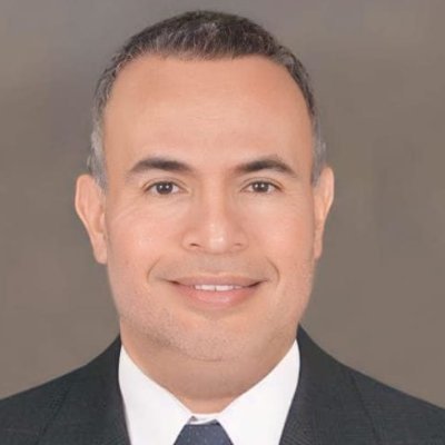 Líder Coach Sistémico, Magister en Mercadeo, Administrador de Empresas, Analista de Sistemas de Información.