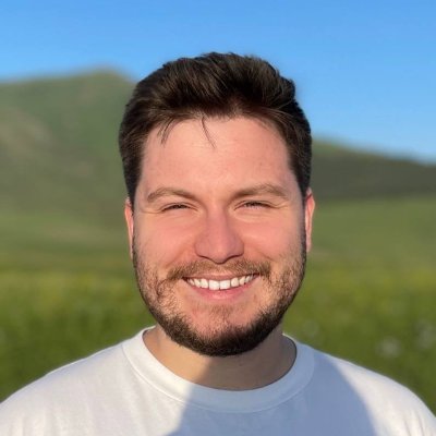 Product manager and builder. Write about UX, NoCode, my building experience, failures and successes