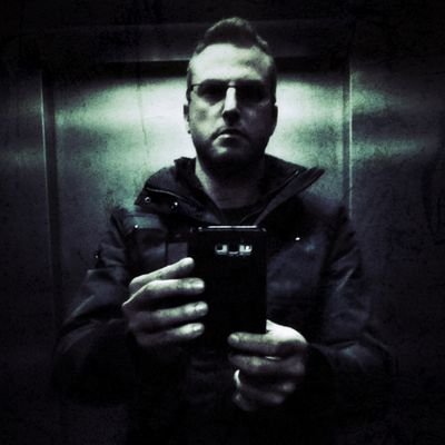 Omar03559664's profile picture. With a broken 💔 between BCN and ITALY