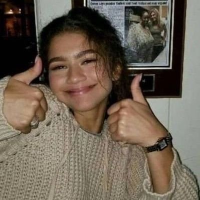 readingyass's profile picture. | #studytwt #studytwtbr