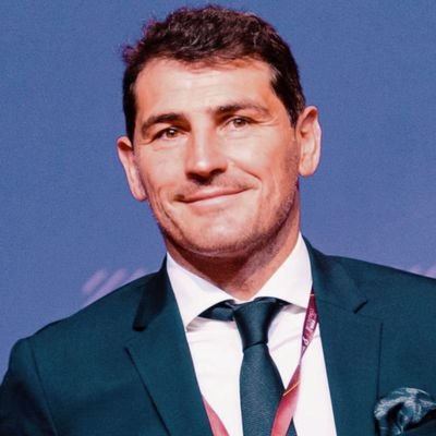 Fans de Iker Casillas. Leyenda que me ha enseñado valores como la humildad y el respeto
(x7 Mg de Iker)
(x1 Mg de layun)
(X1 contestación de Iker)