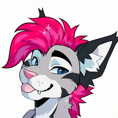 Videographer, web dev, SFW Kitty. Lives for the perfect selfie. Born and raised in the fjords🇳🇴. 🤩I follow Ori🤩 ~ doing my best to deserve 💕@ChestnutSaga💕