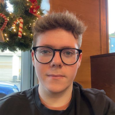 Designer @Opera | Co-Founder & Designer @ElevateNI | @QUBelfast Graduate