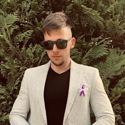 FlankTheMan's profile picture. Former copywriter and video games lover and now? .. you can see in a while, just let me cook for now