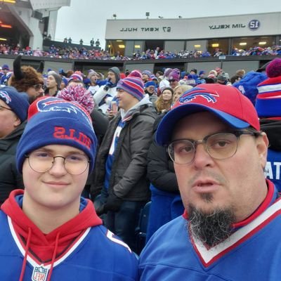 Band Director-Creekside HS

Huge Sports Fan - Go Bills! Go Gators! Go Sabres! Go Jags!
WNY OG - Jax currently