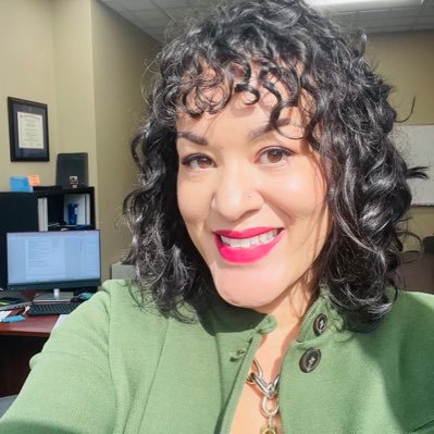 kmbrleebrwn's profile picture. 