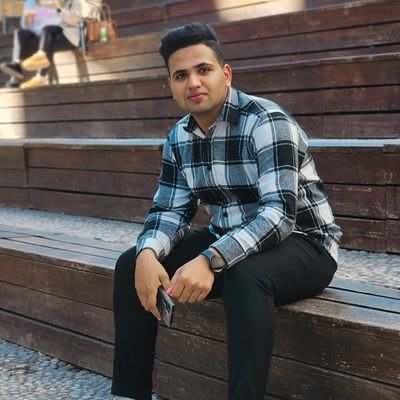 ali_alkarbalai1's profile picture. مصمم جرافيك |
مونتير |
تسويق رقمي |
مدون تقني