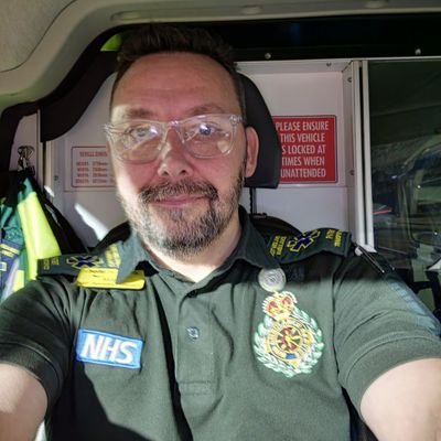 Hi all, I'm Mark a corporate tweeter for High Dependency Patient Transport in Derbyshire for @EMASNHSTrust. All views are my own, not of my employer.