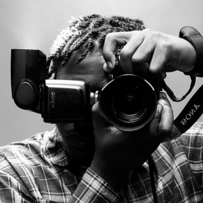 Jovial, free spirited, photographer ||| Photographer @inkpro.ng I'm FRAYSEXUAL||Outsider🦍. @valorreviews follows me🥰