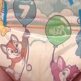 Shh don't tell people I wear diapers… I’m 30+ yrs/m/straight just looking for like minded friends