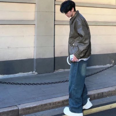 boydamchina09's profile picture. 