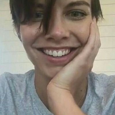 unless your name's lauren cohan, idc.